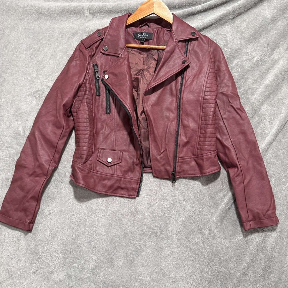 CoffeeShop Women's Burgundy Faux Leather Moto Jacket size medium
